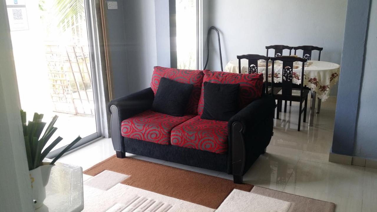 Kuntum Cottage Bed & Breakfast Kampung Tanjung Ipoh Esterno foto