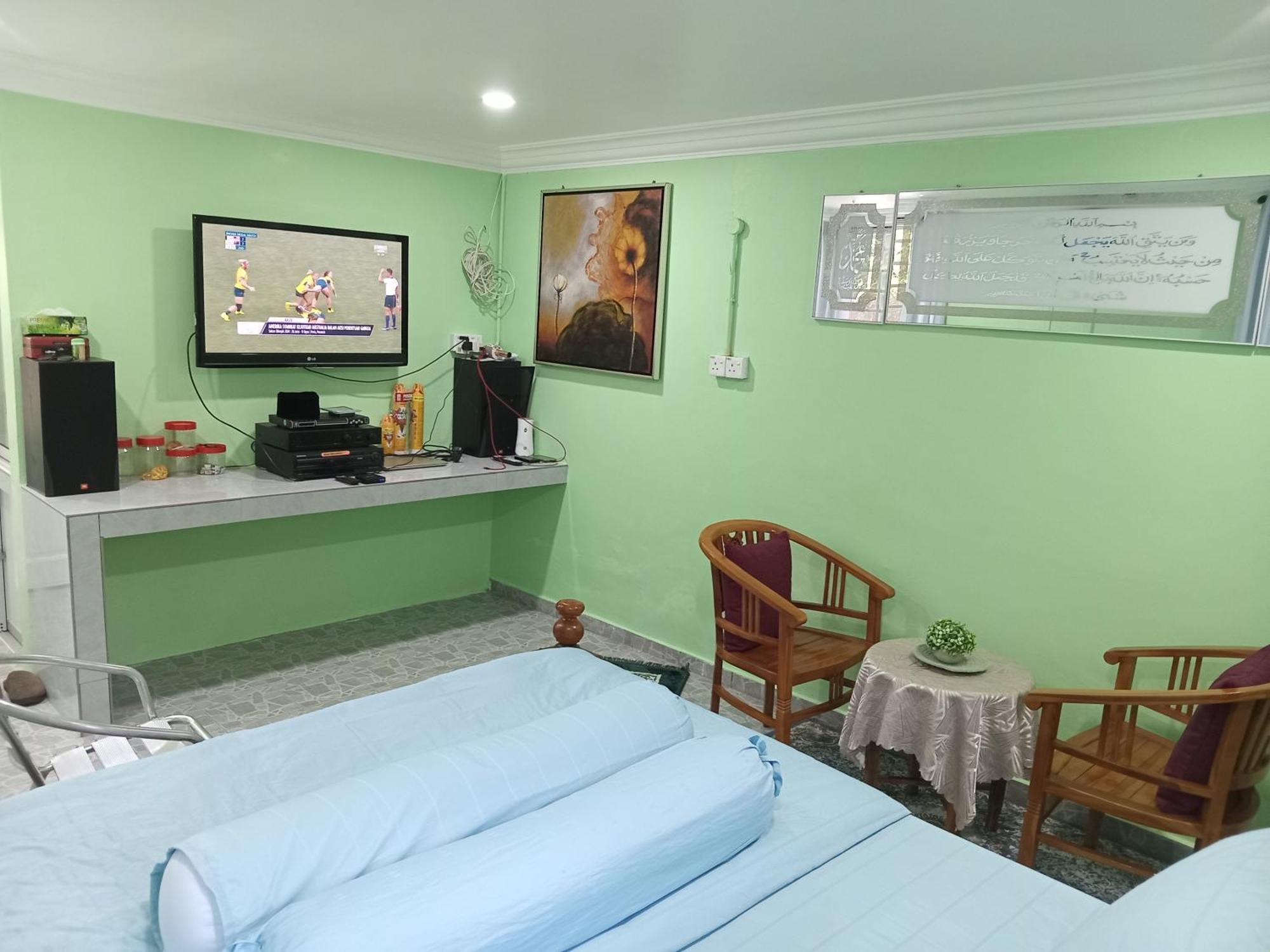Kuntum Cottage Bed & Breakfast Kampung Tanjung Ipoh Esterno foto